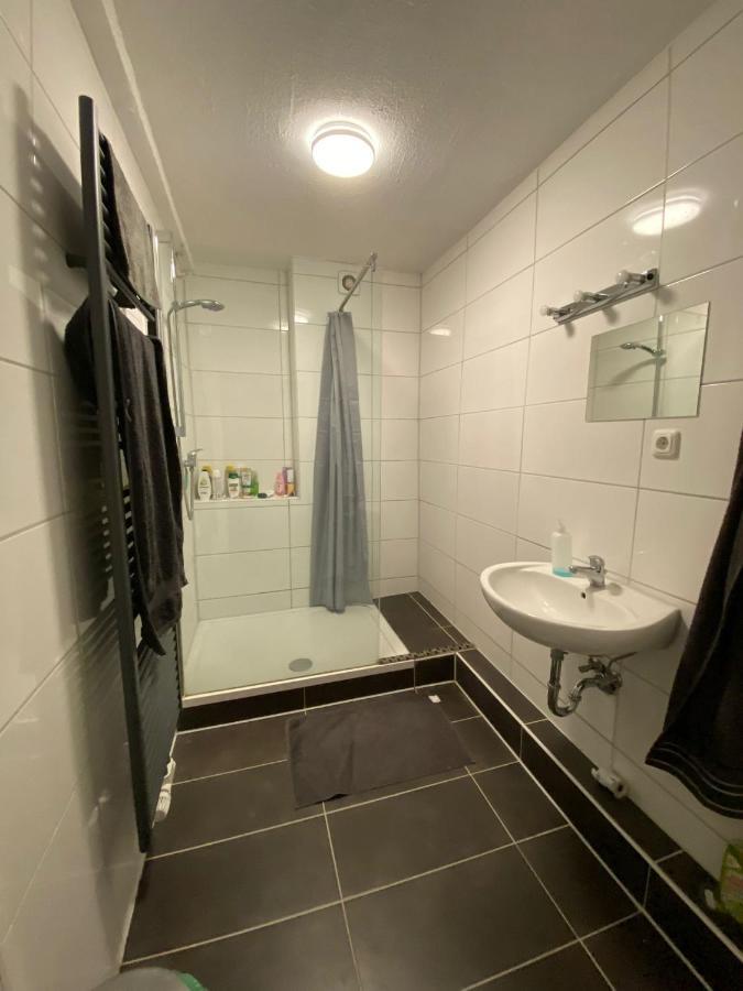 Schoenes Zimmer Im Zentrum - 3 Paderborn Ngoại thất bức ảnh