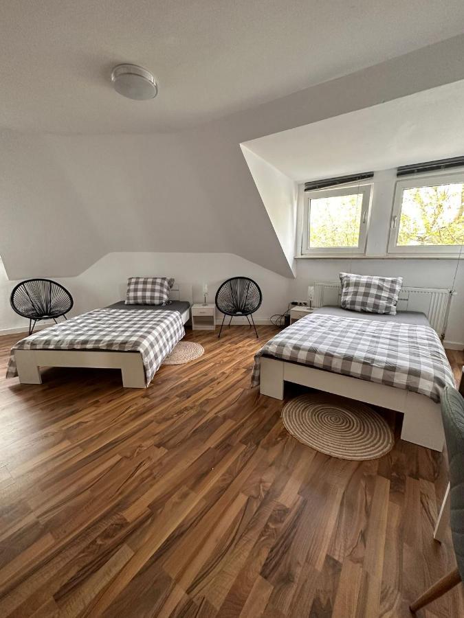 Schoenes Zimmer Im Zentrum - 3 Paderborn Ngoại thất bức ảnh